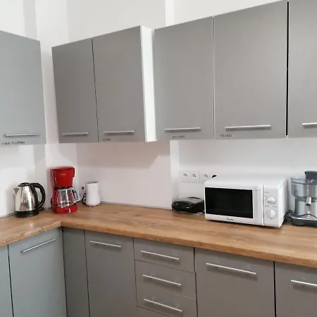 Apartamento Tulip - 7 Ze Wspolna Lazienka I Kuchnia