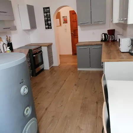 Tulip - 7 Ze Wspolna Lazienka I Kuchnia Appartement